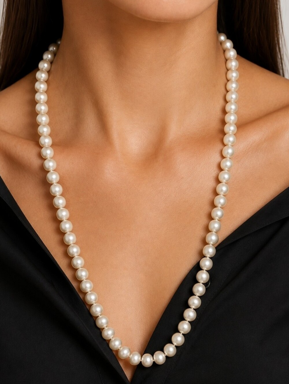 Vintage Marvella Glass Creamy Faux Pearl Necklace Signed Gold Tone